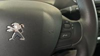 Peugeot 208 1.2 PureTech 82ch E6.2 Evap Active 5p — photo 25
