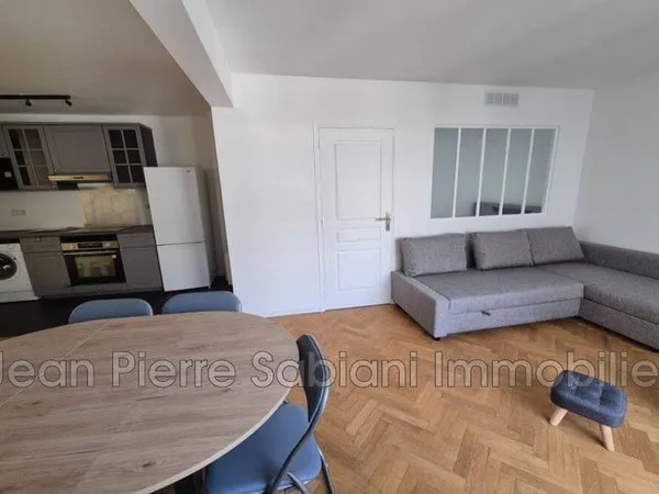 Appartement 1 pièce 44 m²
