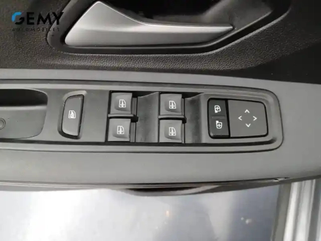 Dacia Jogger tce 110 7 places gsr2 — photo 12