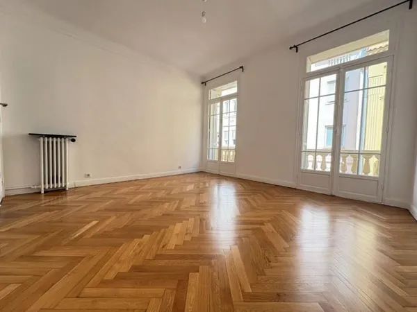 A LOUER - APPARTEMENT TYPE 3 RUE LAMARTINE/ DUBOUCHAGE