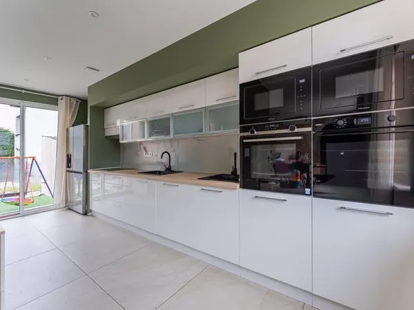 Maison familiale Villeurbanne 6 pièces 150 m2