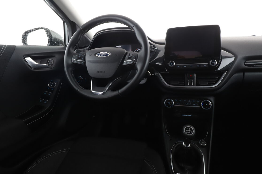 Ford Puma 1.0 EcoBoost mHEV Titanium — photo 12