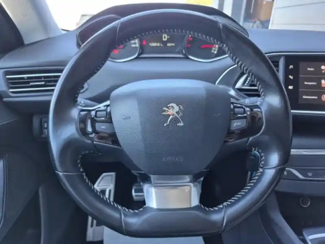 Peugeot 308 ii puretech 110 s&amp;s style — photo 11