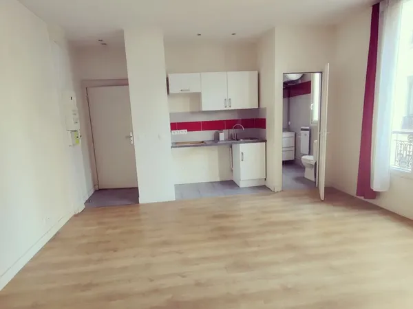 STUDIO 28M². 11 av Corentin Cariou 75019 Paris