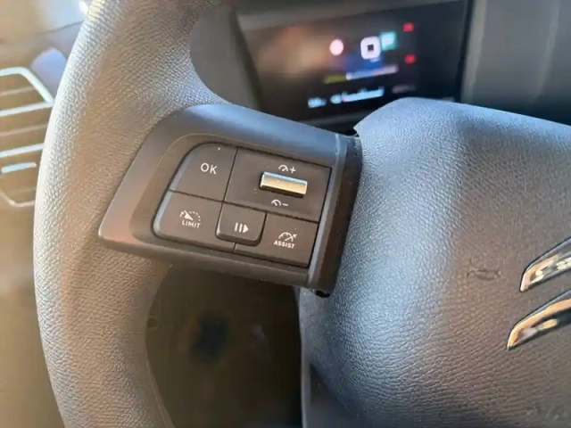 Citroën C4 e- 136 ch automatique — photo 20