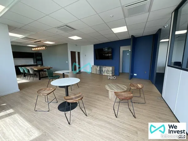 Bureaux 213 m² CHESSY