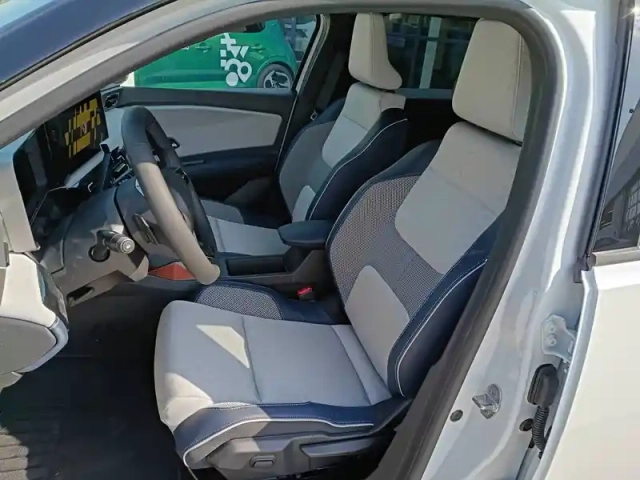 Renault 5 renault  e-tech electrique 10 ch autonomie confort — photo 9