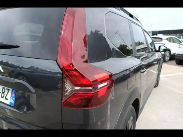 Dacia Jogger 1.0 eco-g 100ch extreme 5 places — photo 14