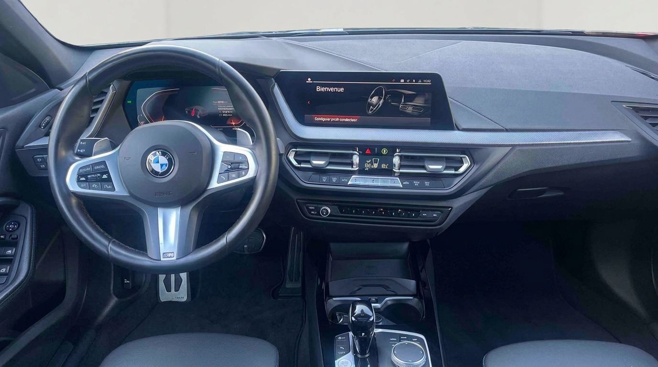 BMW 118d 150 ch BVA8 — photo 25