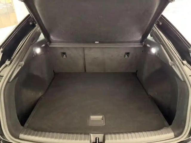 Audi Q4 E-Tron q4 sportback e-tron 40 e-tron 204ch s line — photo 7