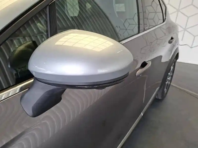 Renault Captur e-tech plug-in 160 - 21 — photo 46