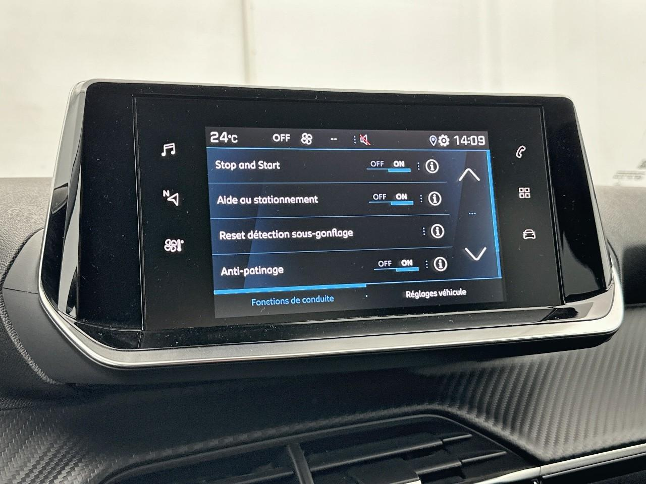 Peugeot 2008 puretech 100 s&s bvm6 style — photo 24
