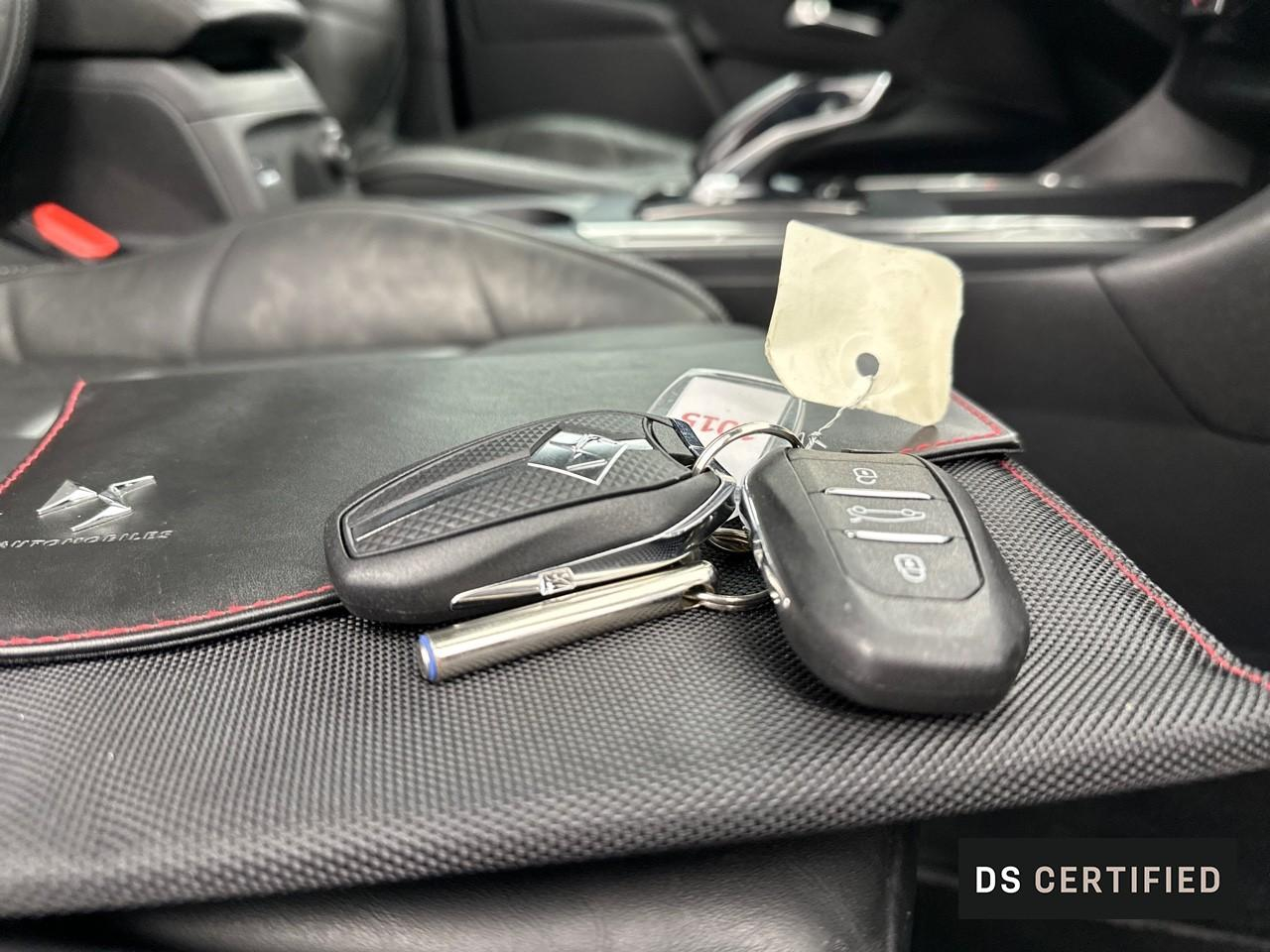 Ds Ds 3 crossback puretech 130 eat8 louvre — photo 40