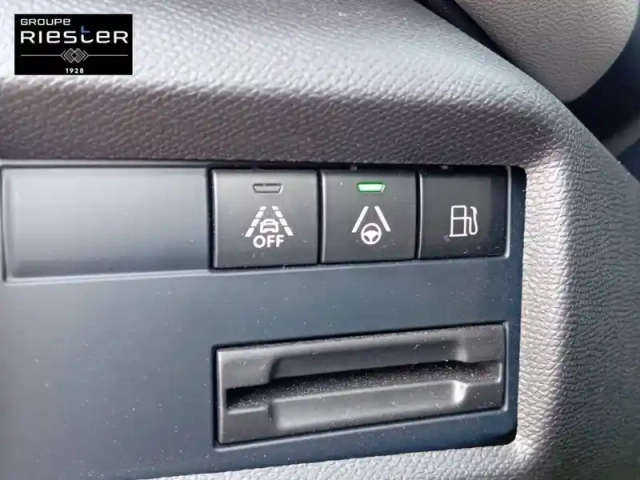 Citroën C5 Aircross hybride rechargeable 225 e-eat8 — photo 22