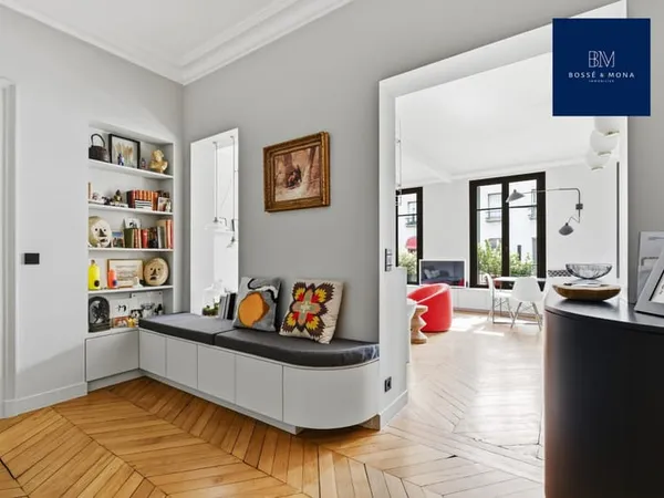 Appartement de 108m2 en parfait état situé à 400m du métro B