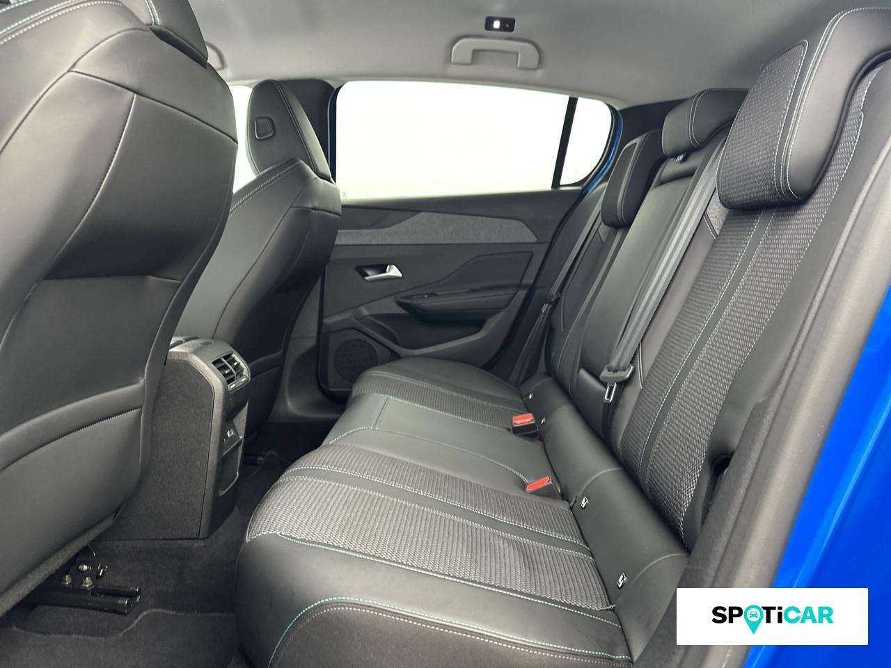 Peugeot 308 phev 180ch allure e-eat8 — photo 10