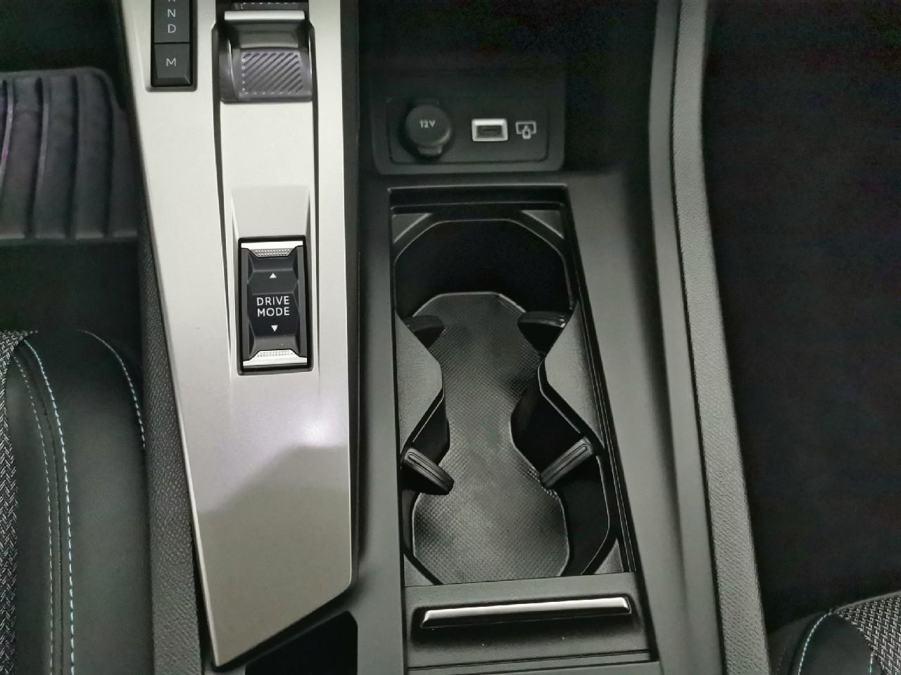 Peugeot 308 bluehdi 130ch s&s eat8 allure — photo 22