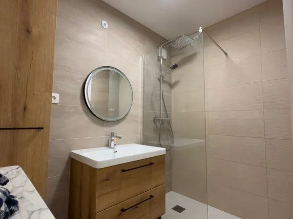 3 chambres - Appartement rénové - Avec Balcon