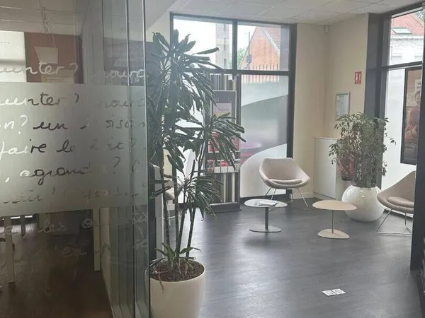 Bureaux 300 m²