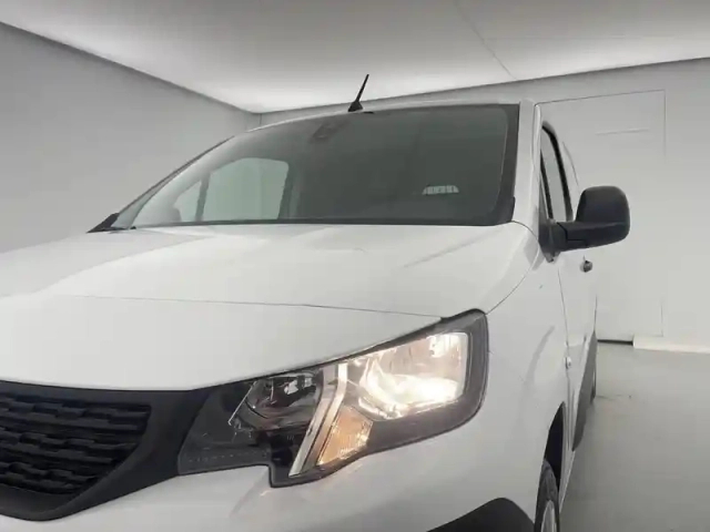 Peugeot Partner fourgon m 650 kg bluehdi 100 s&amp;s bvm6 — photo 84