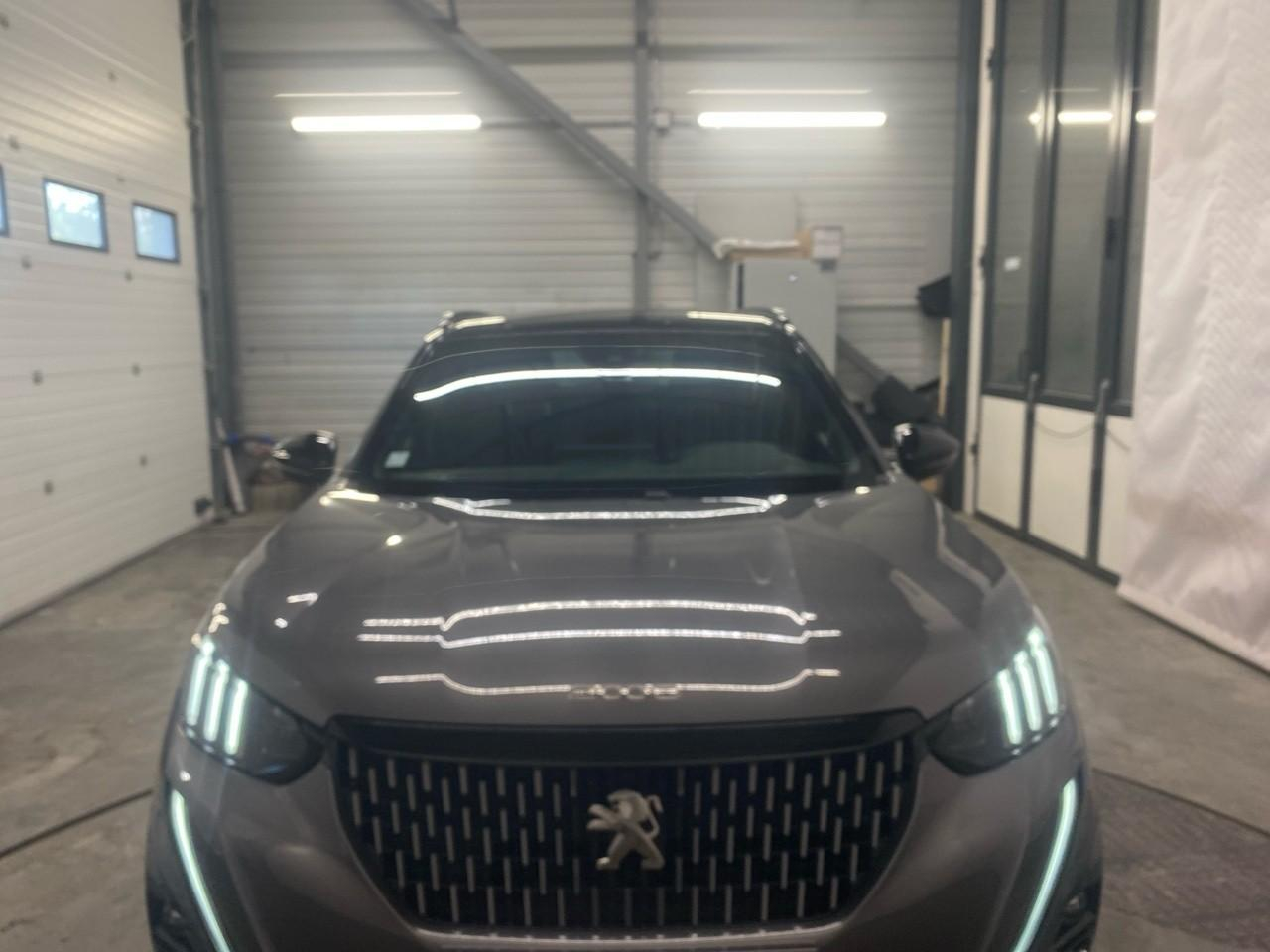 Peugeot 2008 puretech 130 s&s bvm6 gt — photo 28
