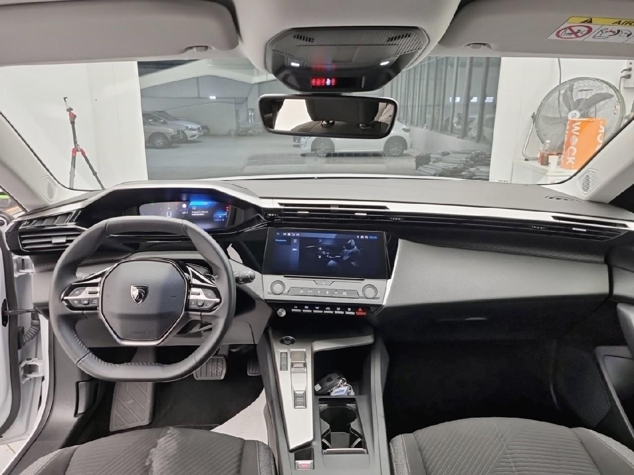 Peugeot 308 hybrid 136 e-dcs6 active pack — photo 12