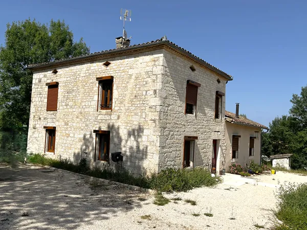 Maison 5 pièces 145 m²