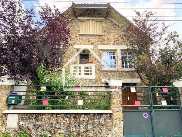 Maison 5 pièces 114 m²
