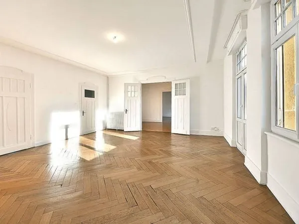 Appartement 6 pièces 200 m²