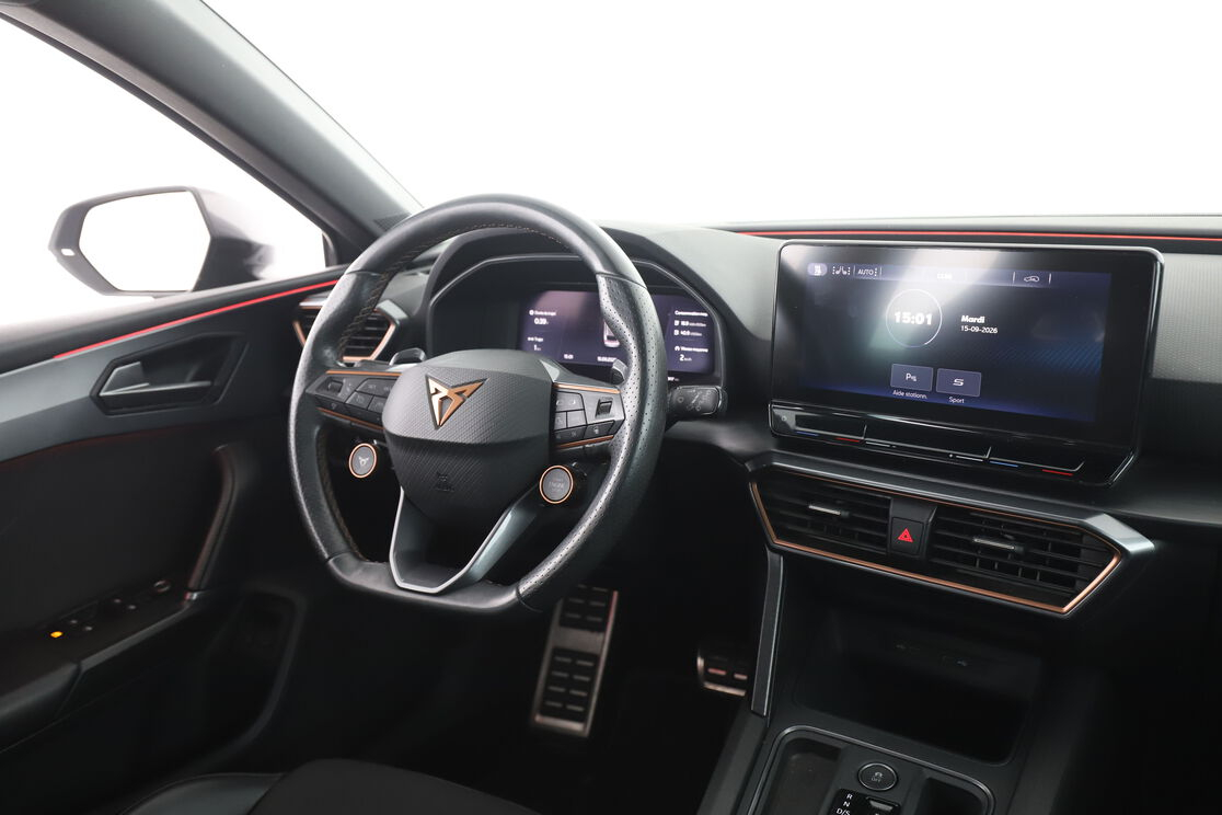 Cupra Leon Sportstourer 1.4 e-Hybrid DSG6 — photo 12