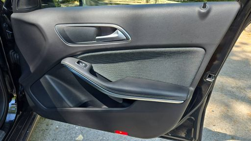 Mercedes Classe A 1.5 160 CDI 90 - Inspiration – 2018 – 103410 km – Diesel – Boîte Manuelle — photo 33