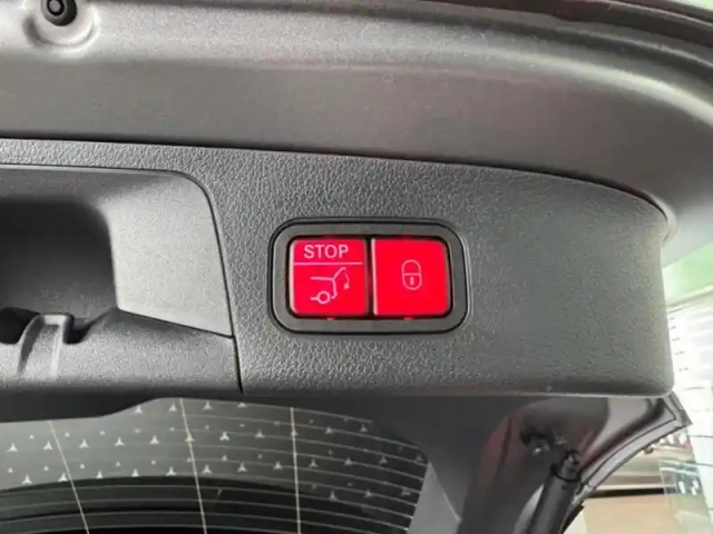 Mercedes Gla 200 d edition 140 — photo 11