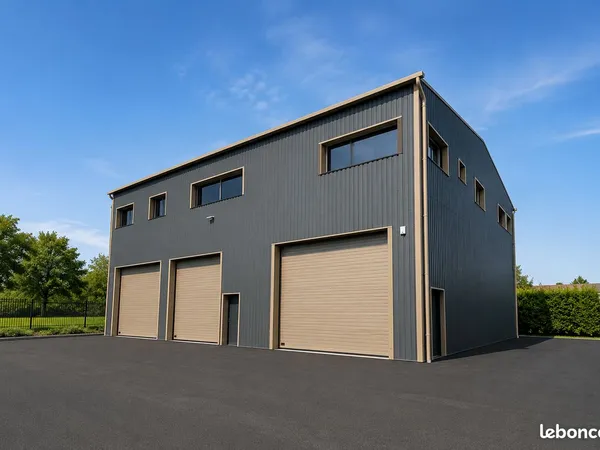 Local d'activité entrepôt 132 m² avec bureaux - Sainte-Foy-d'Aigrefeuille