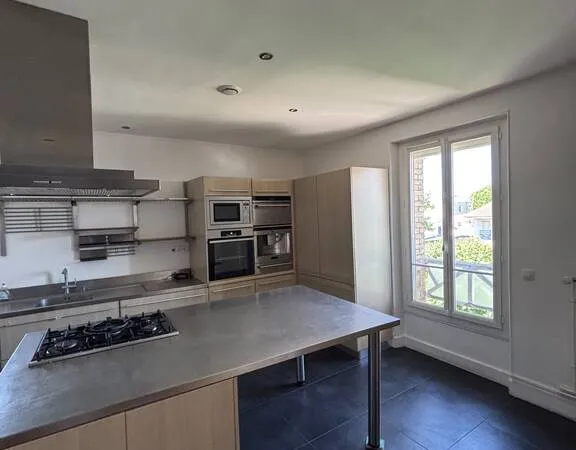 Appartement 6 pièces 149 m²