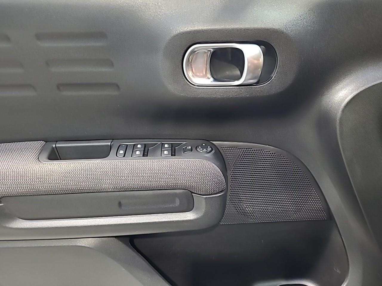 Citroën C3 Aircross bluehdi 110 s&s bvm6 shine — photo 24