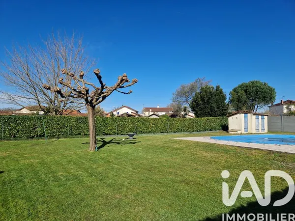 Immeuble 150 m²