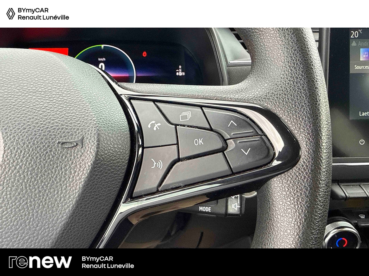 Renault Zoe R110 - 22B — photo 17