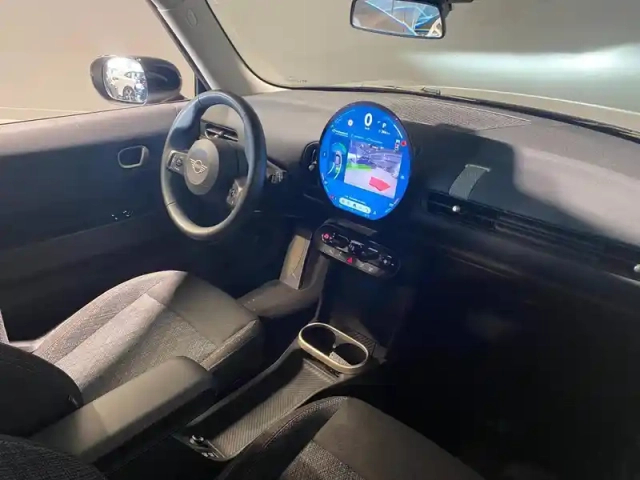 Mini Cooper 3 portes c 156ch essential dkg7 — photo 15