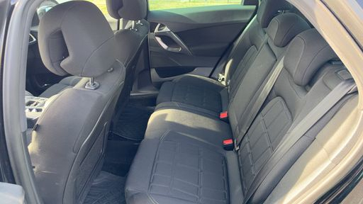 DS DS5 1.6 BlueHDi 120 - Business – 2017 – 143266 km – Diesel – Boîte Manuelle — photo 18