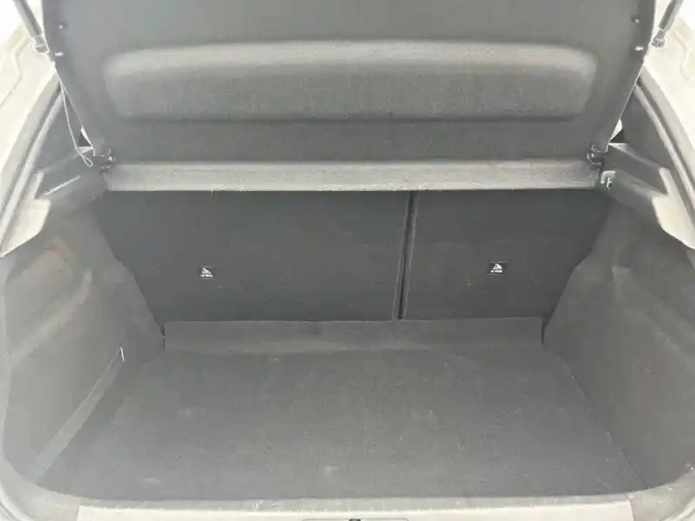 Peugeot 208 puretech 75 s&amp;s bvm5 — photo 32