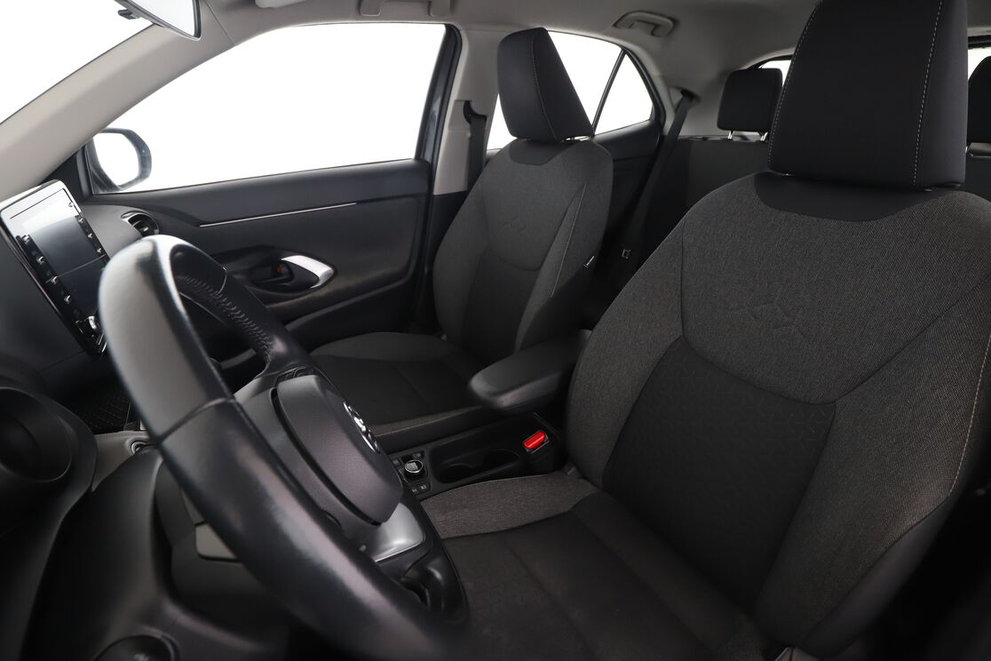 Toyota Yaris Cross 1.5 Hybride AWD-i Dynamic Business — photo 9
