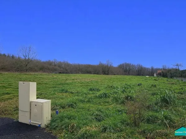 Terrain 395 m²