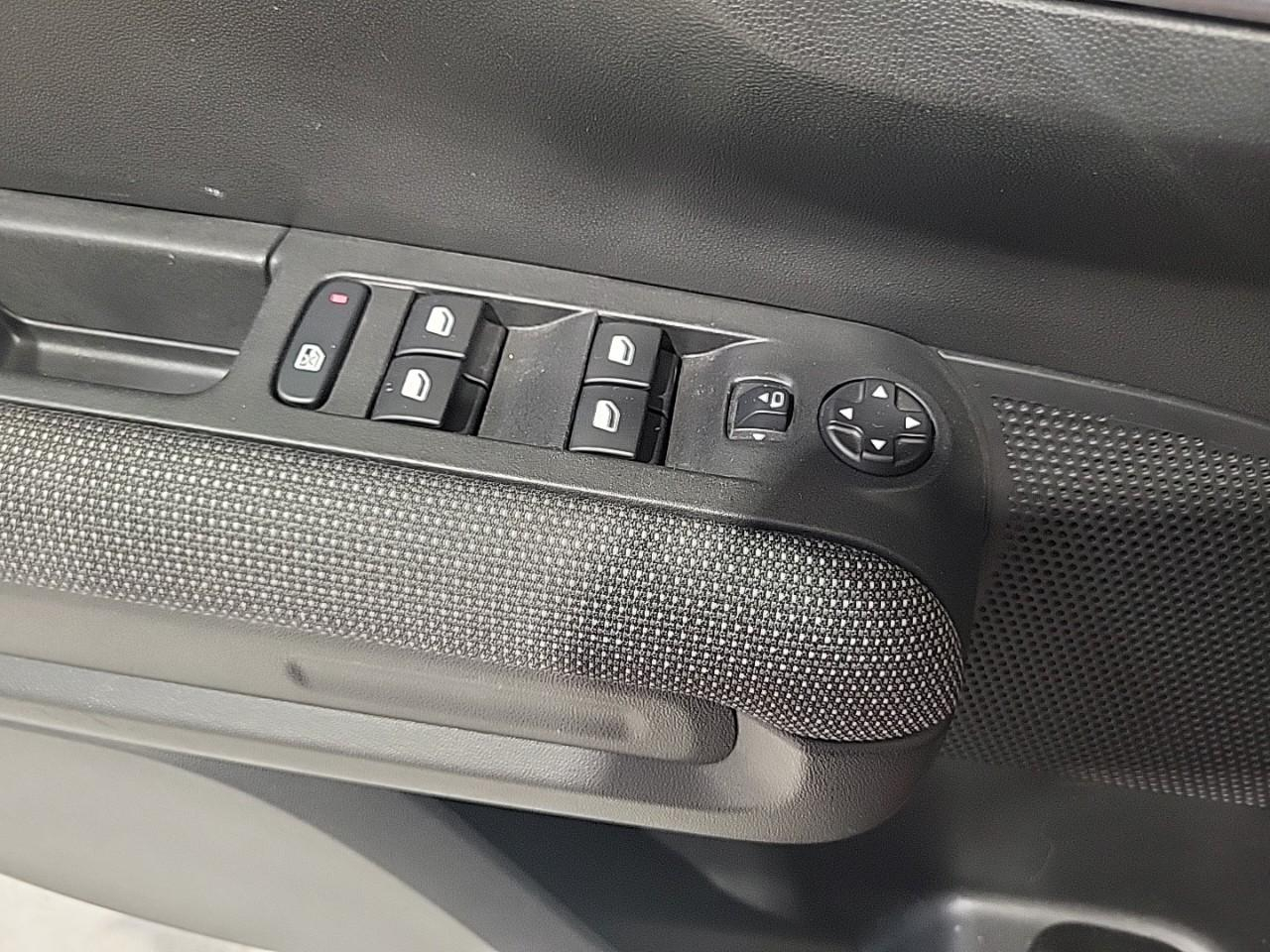 Citroën C3 Aircross puretech 130 s&s eat6 feel pack — photo 20