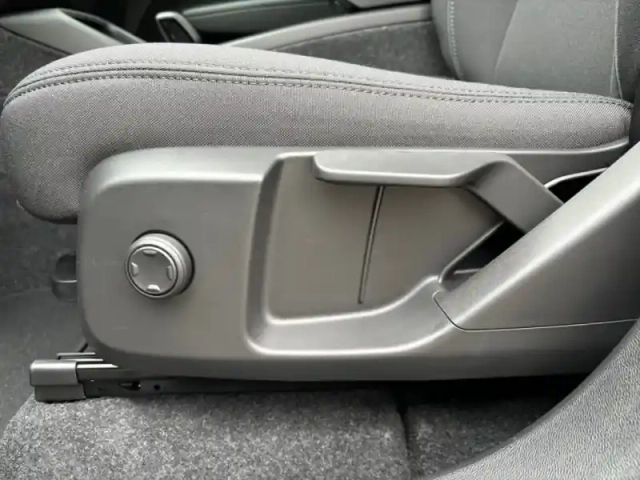 Volvo Ex40 single extended range 252ch plus — photo 12