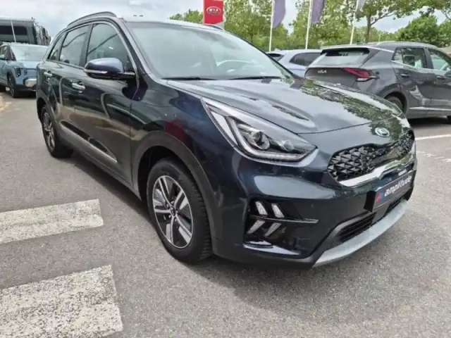 Kia Niro 1.6 gdi 105ch isg + plug-in 60.5ch premium dct6 — photo 3