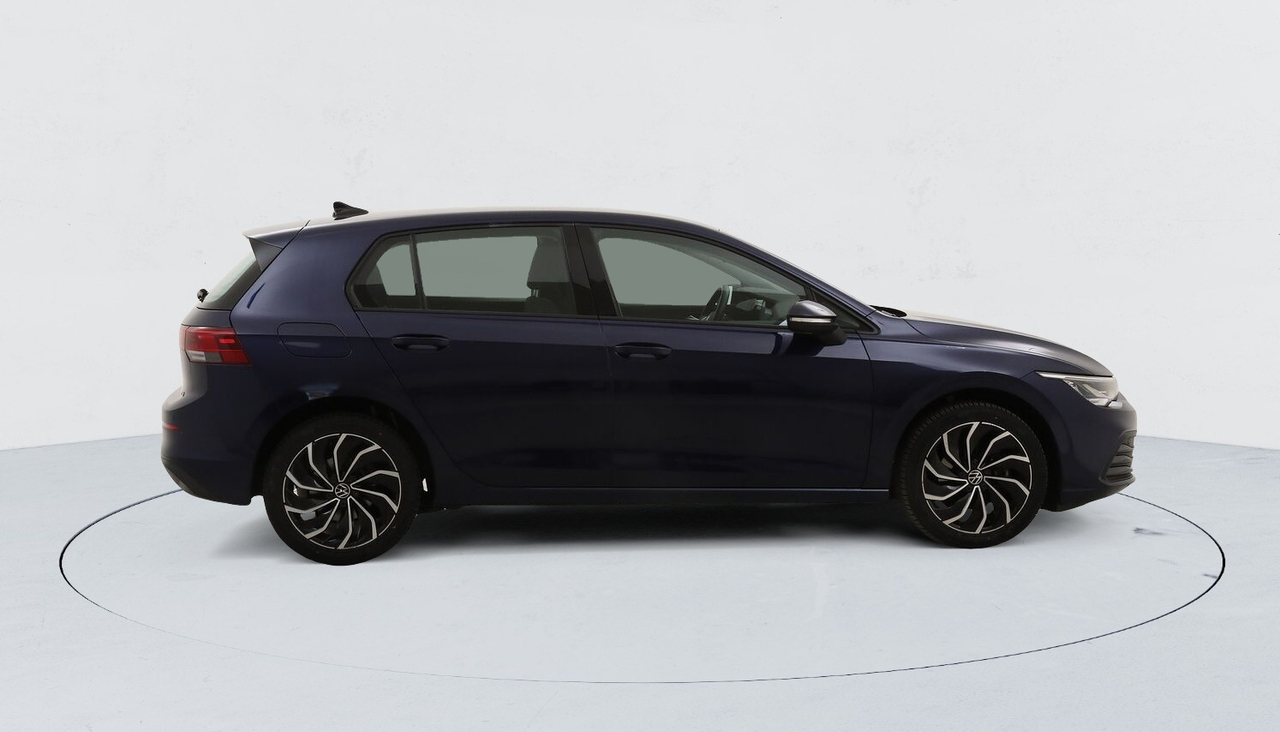 Volkswagen Golf 8 — photo 6