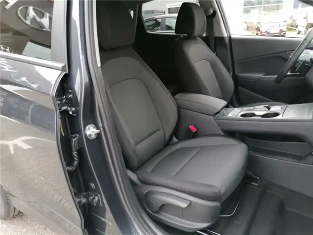 Hyundai Kona 39 kwh - 136 ch — photo 11