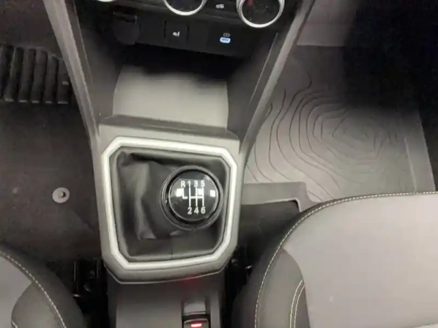 Dacia Sandero eco-g 100 gsr2 — photo 14