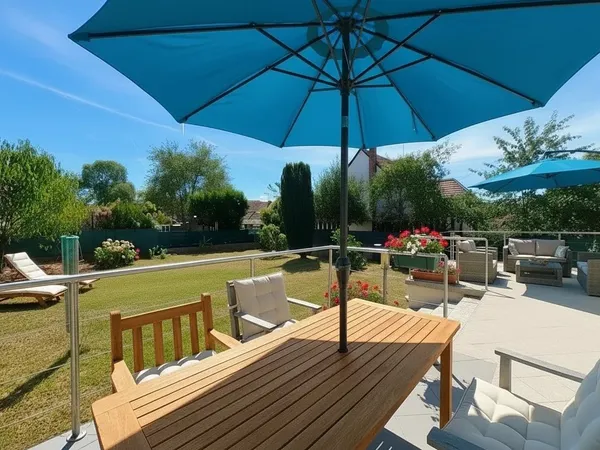 BELLE MAISON FAMILIALE AVEC VÉRANDA CHAUFFÉE, JARDIN ET SOUS-SOL EXCEPTIONNEL !