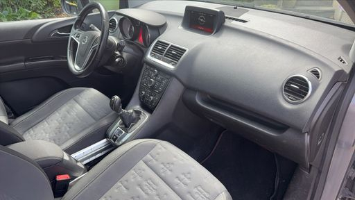 Opel Meriva 1.4 Twinport 120 - Cosmo – 2016 – 110148 km – Essence – Boîte Manuelle — photo 24